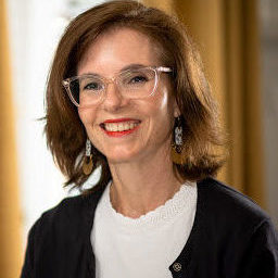 Dr. Natalie Harder